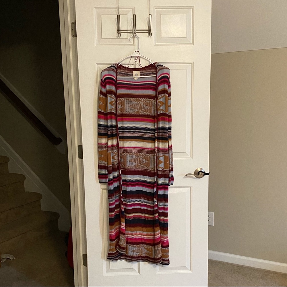 Multi colored knitted pull over/shawl